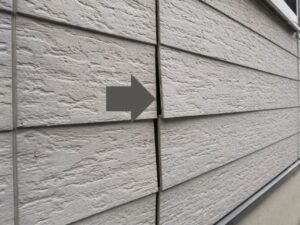 サイディングの継ぎ目・反り・浮きの劣化症状
